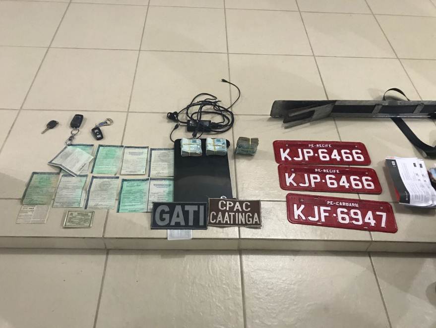 Polícia prende trio suspeito de estelionato em agências bancárias de Petrolina e Juazeiro