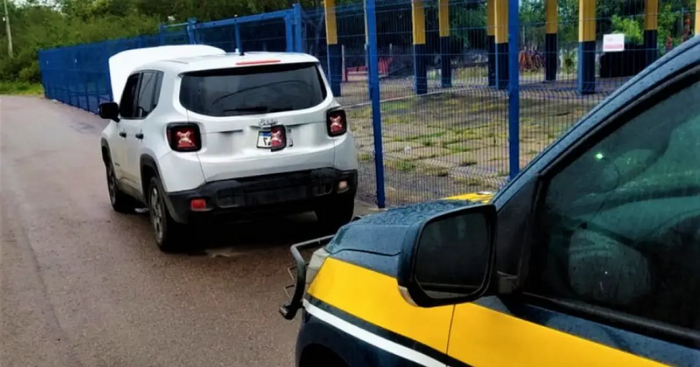 Homem aluga carro para passar o Carnaval em Petrolina e descobre que o veículo era roubado