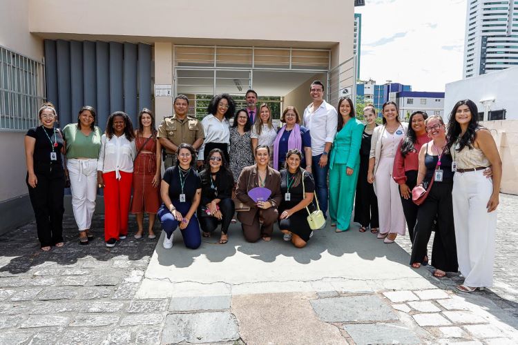 Visita da Ministra das Mulheres em Caruaru destaca iniciativas contra a Violência Doméstica