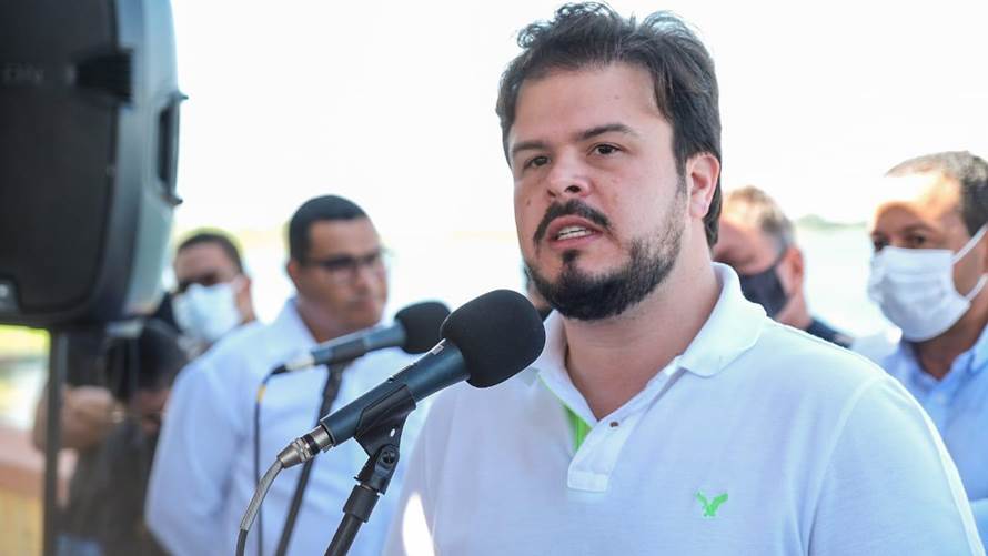 Fernando Filho anuncia obras de requalificação da BR-235