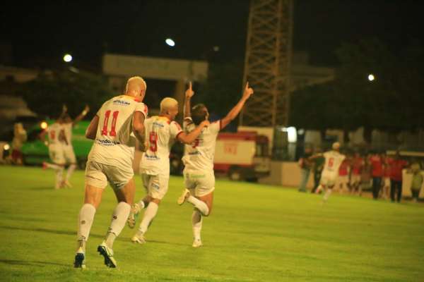 Campeonato Pernambucano: Petrolina e Central terminam empatados na partida desse domingo
