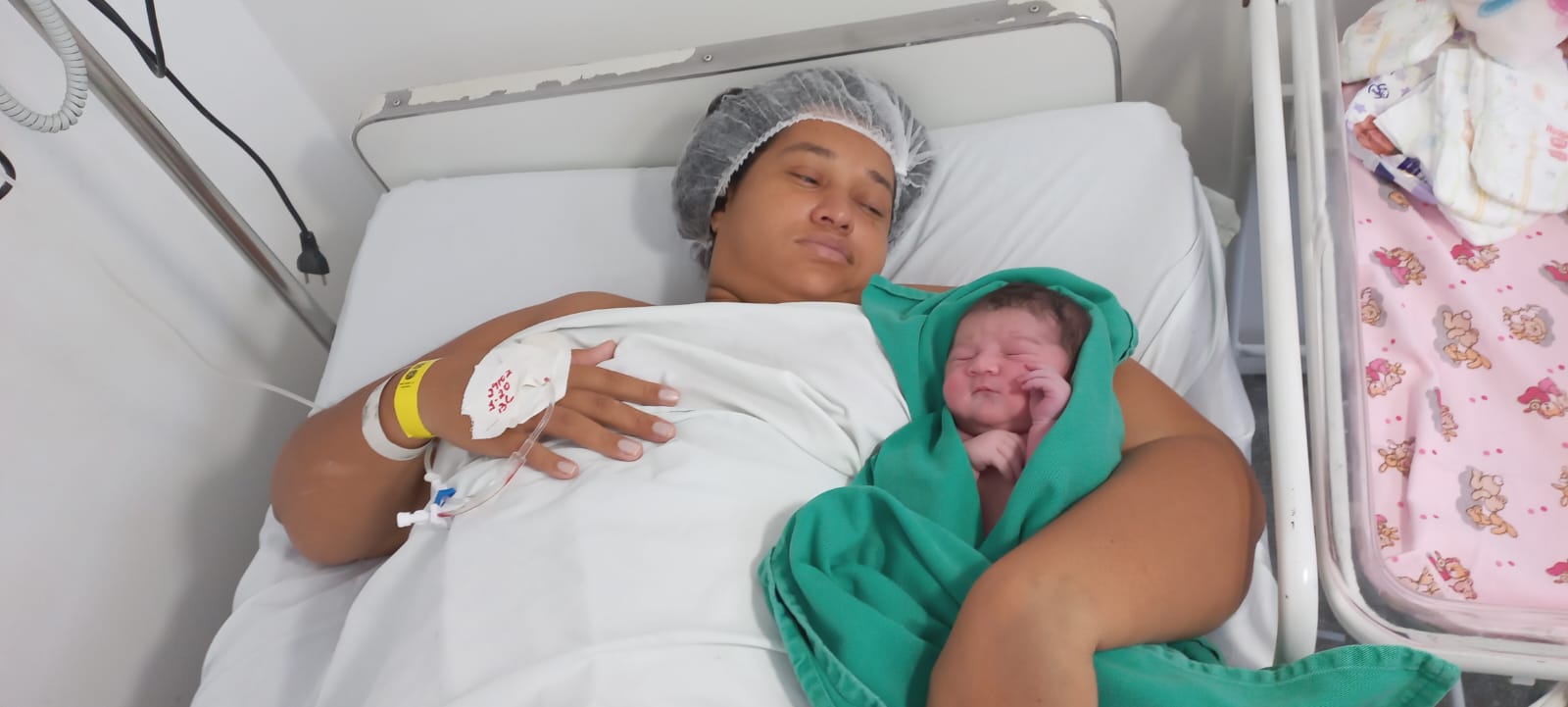 Maria Valentina: primeiro bebê do ano bissexto nascido no Hospital Dom Malan
