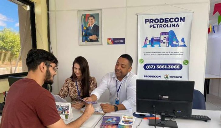 Consumidores devem ficar atentos para não caírem em golpes durante o Carnaval de Petrolina (PE)