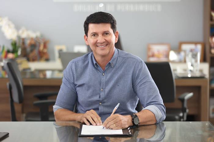 Simão Durando autoriza instalação de rede de iluminação pública