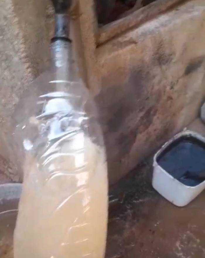 “É água ou suco de maracujá?”, indaga morador de Sento Sé sobre água fornecida pelo SAAE