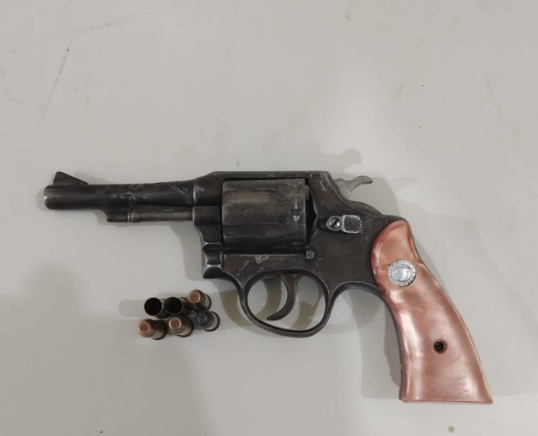 Arma usada em tentativa de homicídio no bairro Alto da Maravilha, em Juazeiro (BA) é apreendida — Blog Edenevaldo Alves