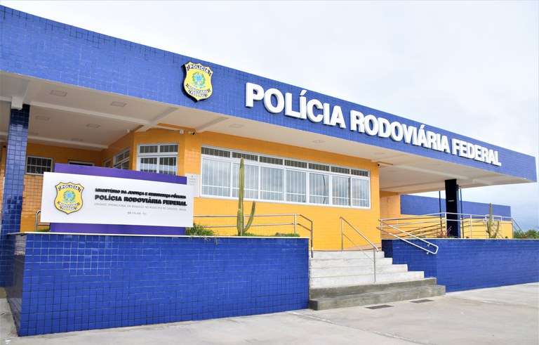 Procurado por não pagar pensão alimentícia é preso pela PRF em Canudos (BA)