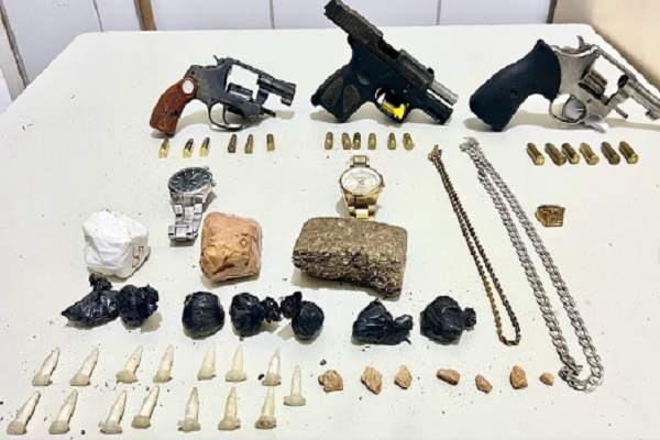 Confronto entre bandidos e a polícia em chácara de Juazeiro (BA) deixa três mortos