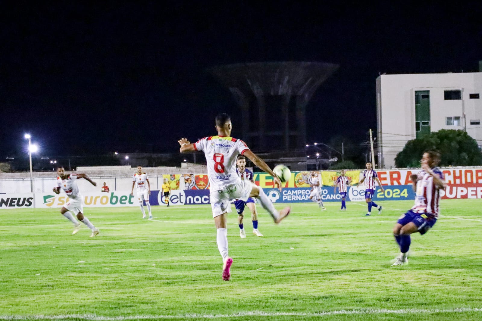 Estádio Paulo Coelho será palco da estreia do Petrolina na Copa do Brasil nesta quarta-feira (28) — Blog Edenevaldo Alves