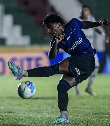 Cruzeiro dá vexame histórico e é eliminado pelo Sousa-PB na Copa do Brasil