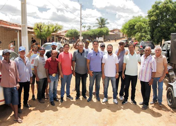 Prefeitura de Araripina investe R$ 1 milhão em pavimentação com recursos próprios