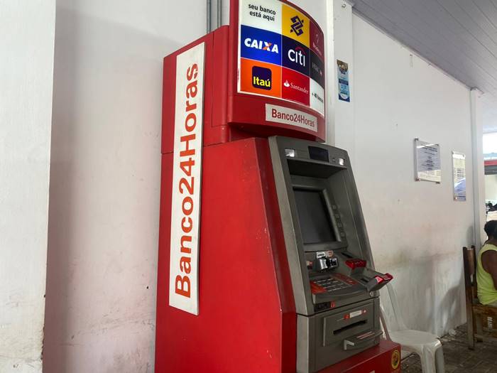Mercado Joca de Souza Oliveira em Juazeiro ganha caixa eletrônico 24h