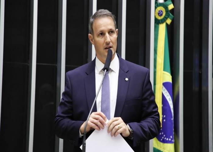 Câmara dos Deputados restringe saída temporária de presos