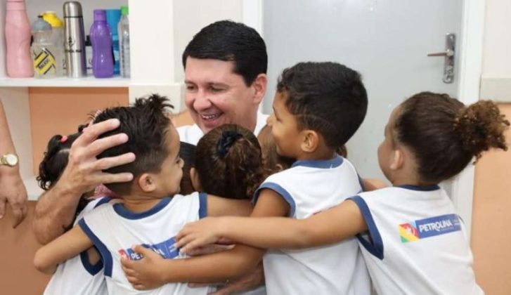 Prefeito Simão Durando anuncia novos investimentos e obras para a educação de Petrolina (PE) nesta quarta-feira (27)
