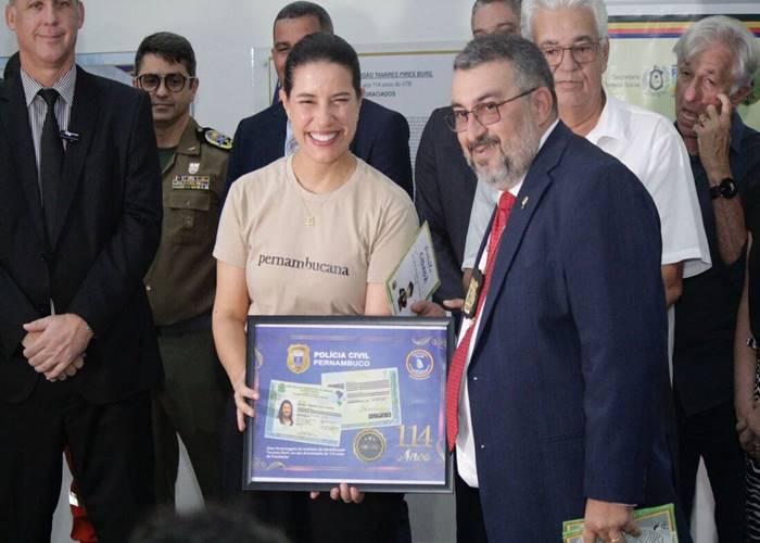 Pernambucanos poderão tirar nova Carteira de Identidade a partir de abril