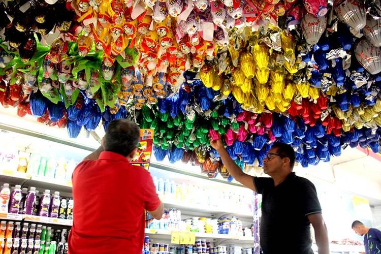 Procon Juazeiro fiscaliza itens da Semana Santa