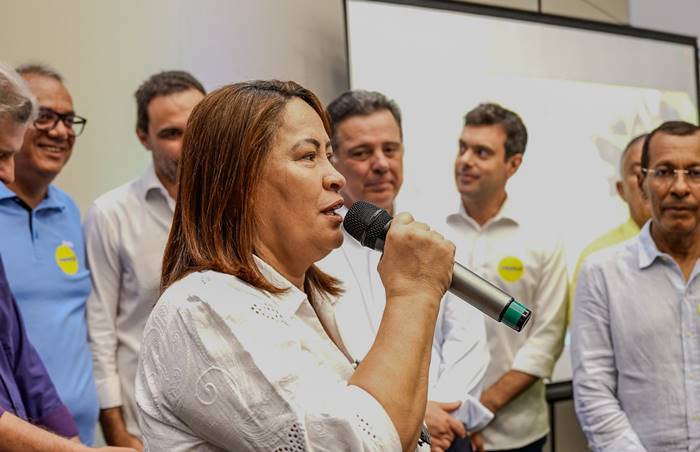 Com presença de Marconi Perillo, Suzana prestigia encontro do PSDB em Salvador