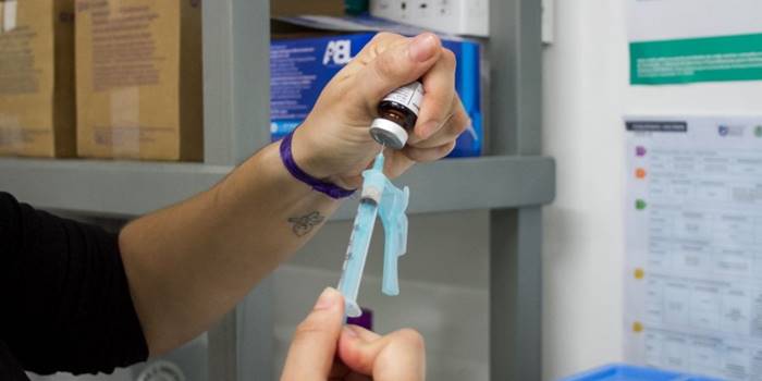 Divulgados primeiros municípios de PE que receberão doses da vacina contra a dengue