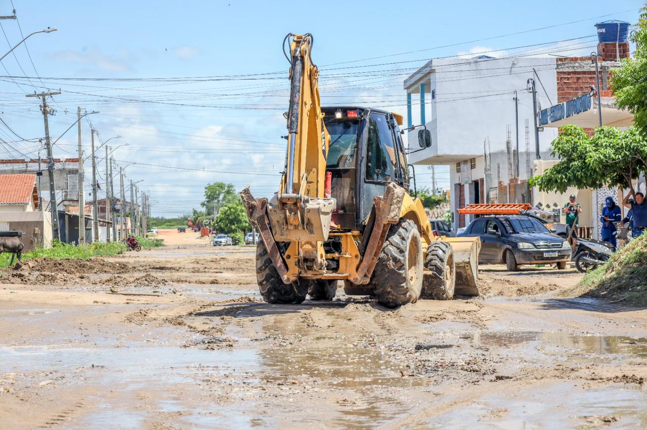 Após transtornos e protestos, mutirão de serviços é iniciado neste sábado no bairro Dom Avelar em Petrolina (PE) — Blog Edenevaldo Alves