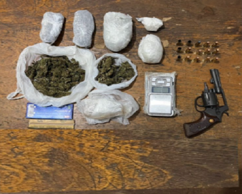 Petrolina (PE): Após tiros em residência no bairro João de Deus, homem é preso por tráfico de drogas