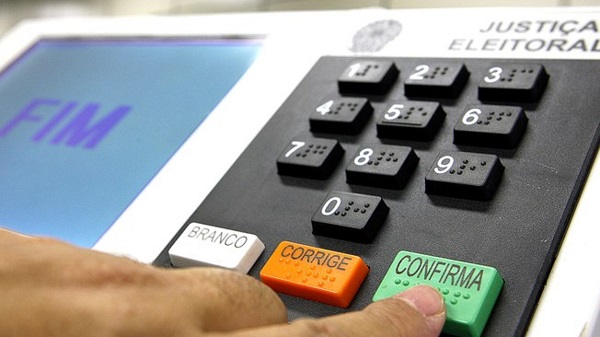 Ministério Público de Pernambuco recomenda que prefeitos, vereadores e pré-candidatos evitem promoção pessoal em festas públicas — Blog Edenevaldo Alves