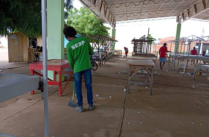 Secretário reforça importância do descarte correto nas feiras livres de Juazeiro