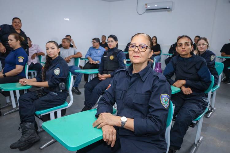 No Dia da Mulher, efetivo feminino da GCM de Petrolina ganha reconhecimento