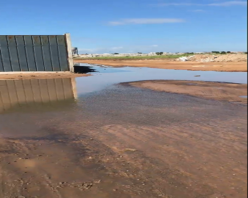 Compesa esclarece sobre vazamento na rua Cristóvão Colombo na Vila Débora, em Petrolina (PE)