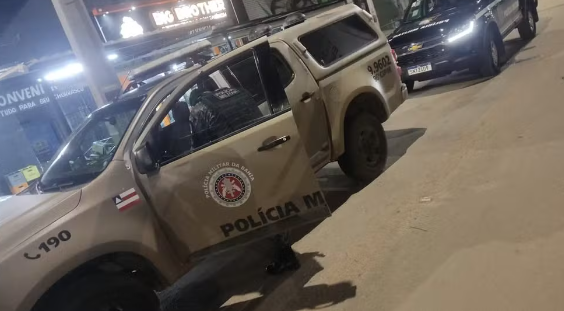 Homem é preso em Petrolina (PE) dirigindo viatura da PM da Bahia embriagado