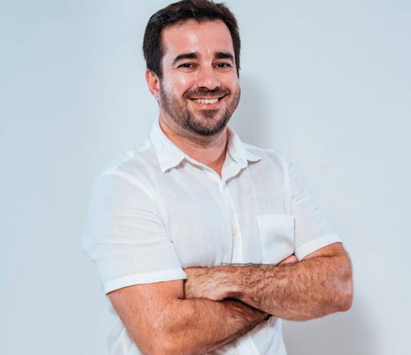 Ex-secretário Allan Maux troca de time e mira Câmara de Petrolina em 2024