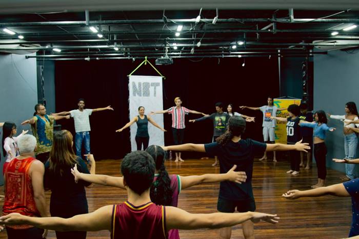Cia Biruta abre inscrições para aulas gratuitas de teatro