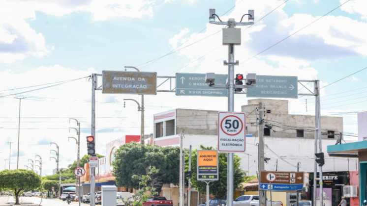 Novo radar de fiscalização eletrônica começa a funcionar nesta segunda-feira em Petrolina