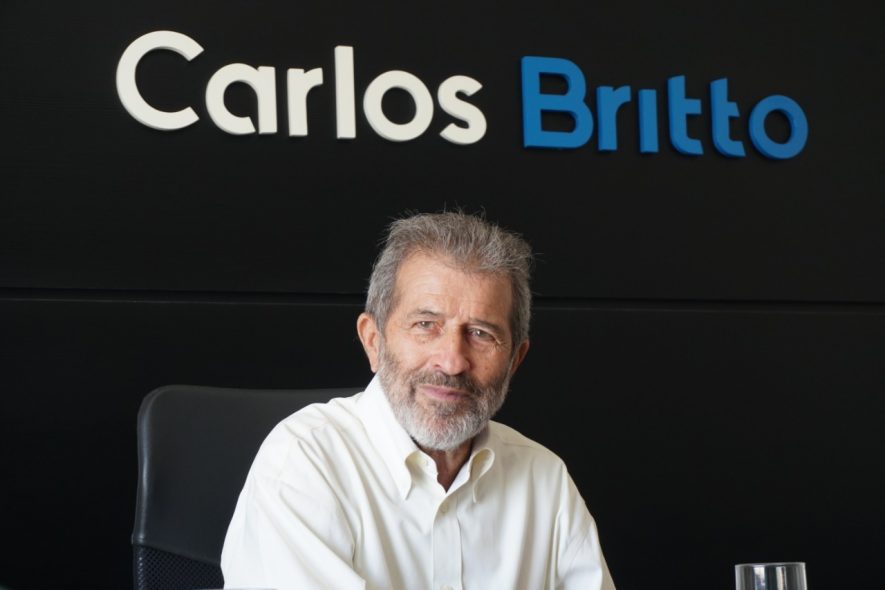 Ex-deputado Gonzaga Patriota presta homenagem a Rafael Coelho