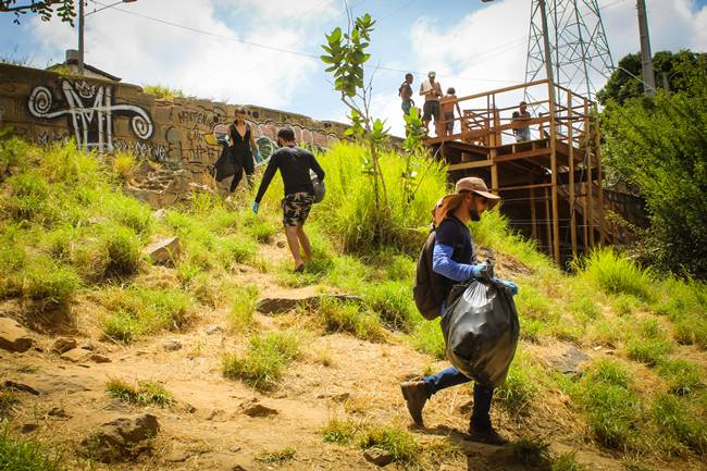 Coletivo Ilha do Fogo realizará gincana cultural após mil sacos de lixo recolhidos