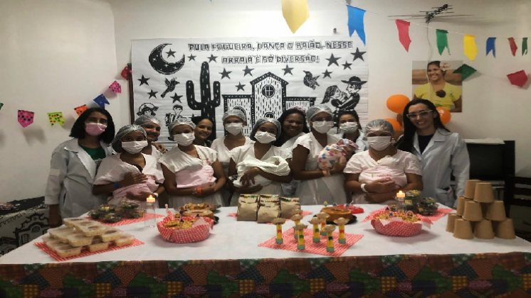 Mães do alojamento Canguru fazem um arraiá diferente no Hospital Dom Malan em Petrolina