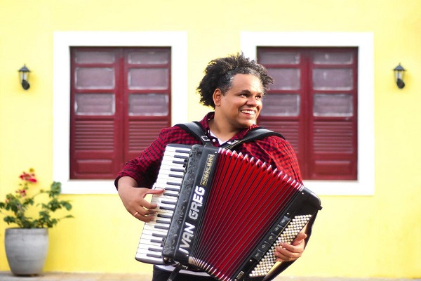 Projeto ‘Som na Praça’ ganha edição junina neste domingo (30) — Blog Edenevaldo Alves
