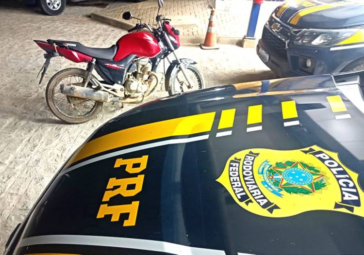PRF recupera 5 veículos, em 24h, no Grande Recife, Agreste e Sertão de PE