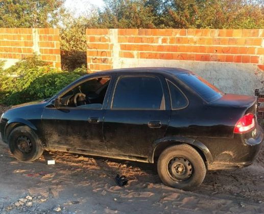 PM recupera veículo roubado no bairro José e Maria