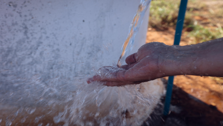 Comunidades de sequeiro são beneficiadas com perfuração de poços artesianos em Petrolina