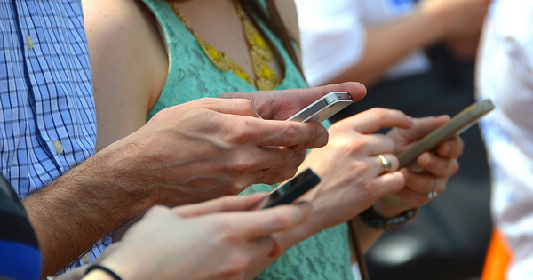 Chamadas de voz e vídeo são as funções da internet mais utilizadas por brasileiros, diz IBGE