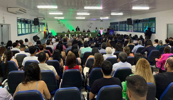 Cerimônia do Jaleco marca ingresso da quarta turma de Medicina na Facape