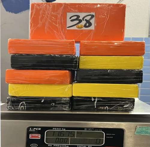 Petrolina (PE): Polícia prende mulher de 20 anos levando drogas dentro de ônibus interestadual