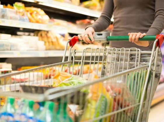 Pesquisa aponta redução na cesta básica em Petrolina e Juazeiro