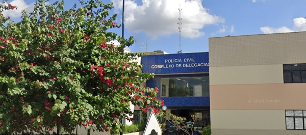 Estudante de 14 anos é flagrada com 40 pinos de cocaína em escola cívico-militar na Bahia