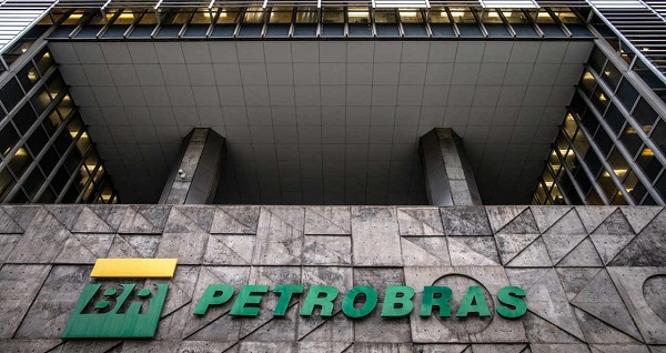 Petrobras: preço médio do QAV terá aumento de 2% ou R$ 0,07 por litro a partir desta sexta (1º)