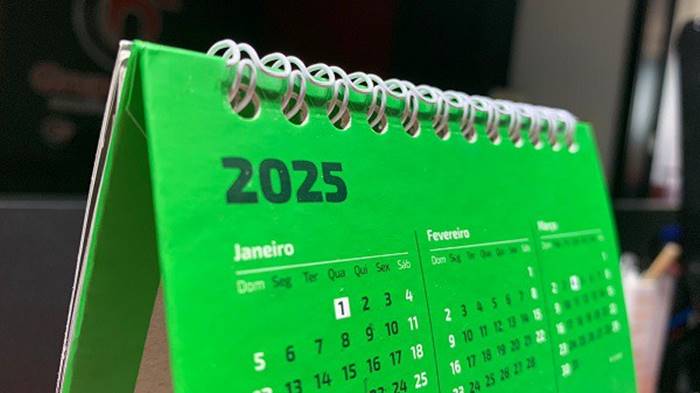 Governo divulga calendário de feriados e pontos facultativos em 2025