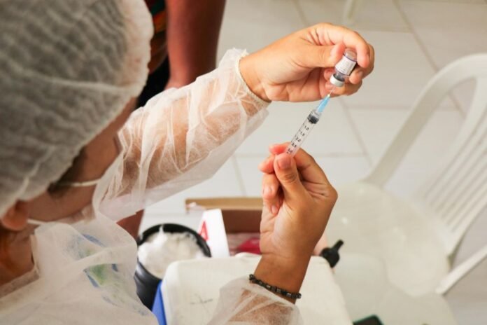 Covid em alta: mais de 130 casos são confirmados apenas na primeira semana de 2025 em Pernambuco