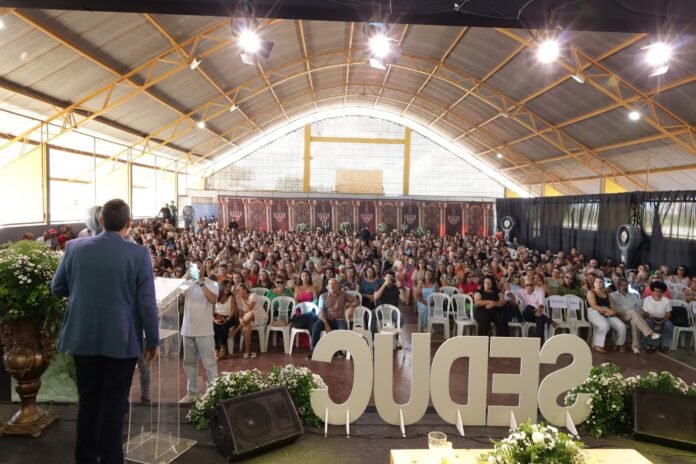 Prefeitura de Casa Nova (BA) convoca professores aprovados no concurso público