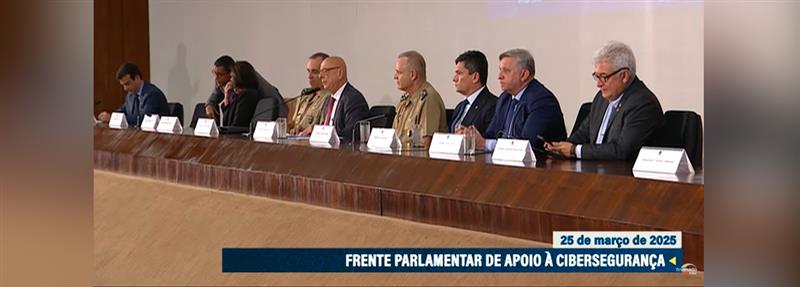 Frente parlamentar defende agência nacional e marco regulatório para SI