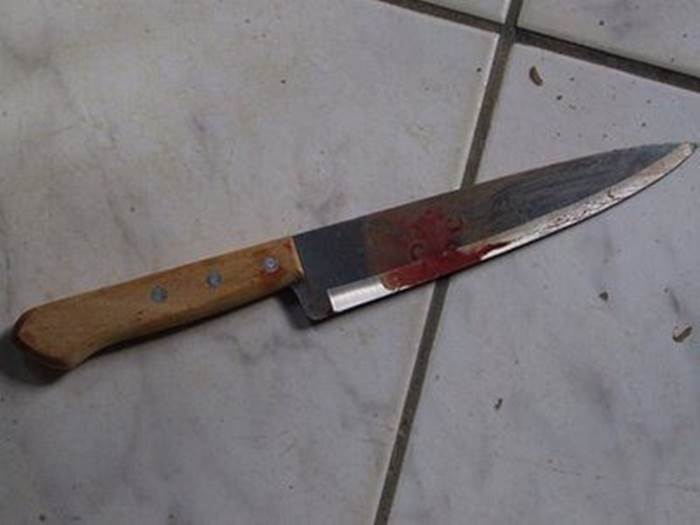 Petrolândia: Para evitar ser morta, mulher reage e desfere facada no marido